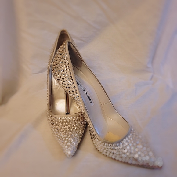 Manolo Blahnik BB Crystal Satin Pumps - Picture 6 of 9